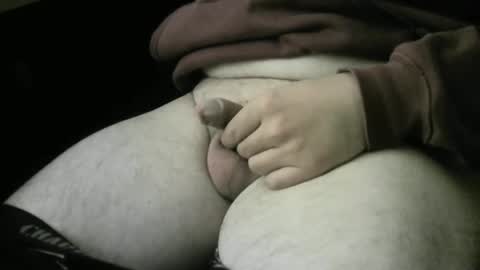 Snapshot of maty_212121 chatting on 01/11/26, 12:48 Mattias online show from 01/11/26, 12:48