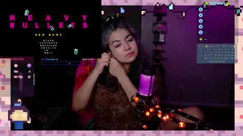 Snapshot of maudlinbrat chatting on 06/27/26, 03:11 maudLin online show from 06/27/26, 03:11