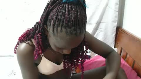 moh online show from 12/04/25, 09:40