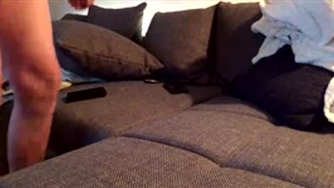 Snapshot of maumau44 chatting on 12/20/25, 12:07 maumau44 online show from 12/20/25, 12:07