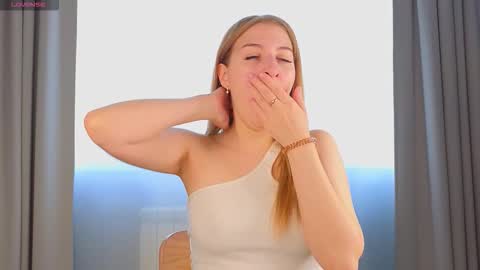 maureencoombs online show from 09/10/25, 04:34