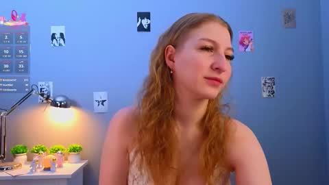 maureencoombs online show from 11/21/25, 04:11