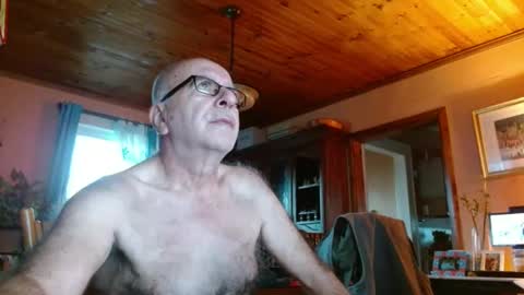 Maurice online show from 12/12/24, 12:33