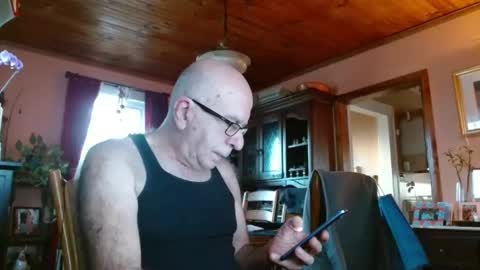 Maurice online show from 02/26/25, 12:03