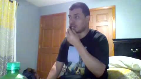 Snapshot of mauricescott chatting on 04/13/26, 02:50 mauricescott online show from 04/13/26, 02:50