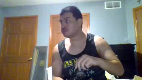 Snapshot of mauricescott chatting on 04/20/26, 01:19 mauricescott online show from 04/20/26, 01:19
