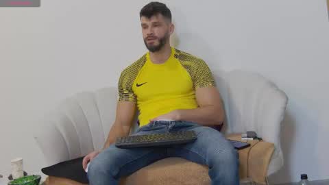 mauro_real_man online show from 11/30/25, 06:01