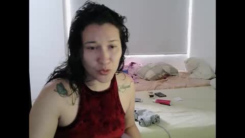 mauroluxandra online show from 10/12/25, 04:06