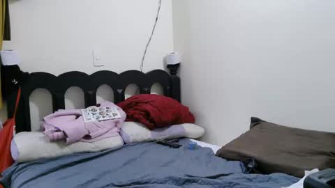mauroluxandra online show from 04/30/26, 11:31