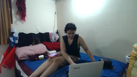 Snapshot of mauroluxandra chatting on 06/05/26, 05:18 mauroluxandra online show from 06/05/26, 05:18