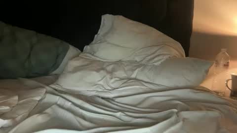 Snapshot of max569505 chatting on 11/11/25, 11:43 max569505 online show from 11/11/25, 11:43