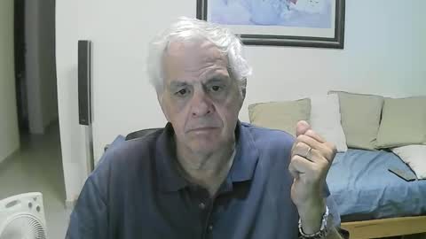 Snapshot of max_2017 chatting on 04/11/26, 03:11 max_2017 online show from 04/11/26, 03:11