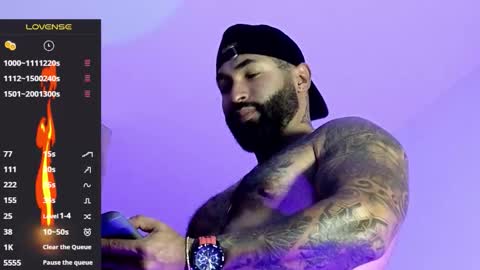 Snapshot of max__prada chatting on 01/17/26, 02:38 max__prada online show from 01/17/26, 02:38