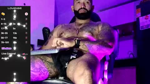 Snapshot of max__prada chatting on 02/15/26, 02:19 max__prada online show from 02/15/26, 02:19