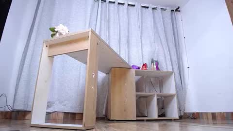 Snapshot of max_collins1 chatting on 11/10/25, 11:09 Max Collins online show from 11/10/25, 11:09