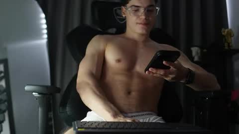 Snapshot of max_cortes1_ chatting on 04/17/26, 06:00 60 OFF ON MY OF ONLY FOR TODAY online show from 04/17/26, 06:00