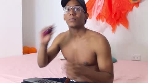 Snapshot of max_cumpower72 chatting on 10/17/25, 10:56 max_cumpower72 online show from 10/17/25, 10:56