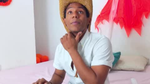 Snapshot of max_cumpower72 chatting on 10/19/25, 10:54 max_cumpower72 online show from 10/19/25, 10:54
