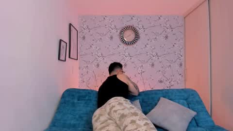 max D. online show from 03/25/26, 03:18