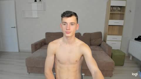 Snapshot of max_foks_ chatting on 02/09/26, 12:53 max_foks_ online show from 02/09/26, 12:53