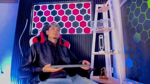 Snapshot of max_hader chatting on 03/15/26, 03:34 Max online show from 03/15/26, 03:34