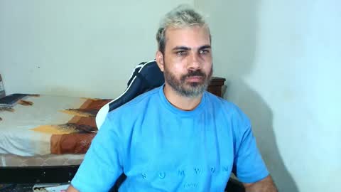 max_love25 online show from 01/17/26, 01:43