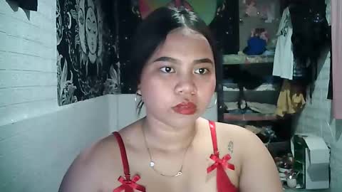 max_lovely123 online show from 05/18/26, 12:33