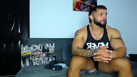 Maximo Mayer online show from 02/18/25, 05:20