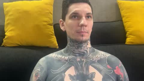    online show from 12/14/25, 05:57