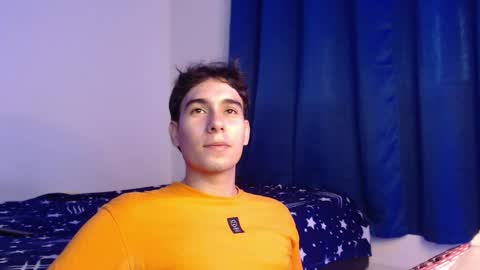 max_snow1616 online show from 11/24/25, 08:19