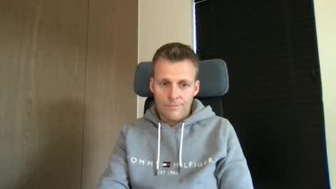 Max take off clothes online show from 01/27/25, 01:41