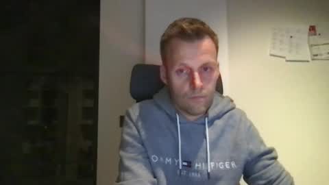 Max take off clothes online show from 01/28/25, 06:39