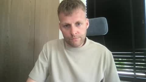 Snapshot of max_straight_1 chatting on 04/24/26, 11:56 Max take off clothes online show from 04/24/26, 11:56