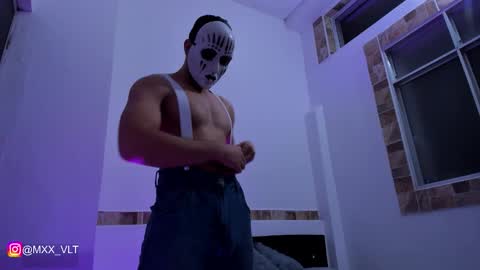 max_valiant1 online show from 11/01/25, 01:40