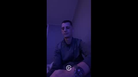 Snapshot of maxbose666 chatting on 01/29/25, 01:58 Max online show from 01/29/25, 01:58