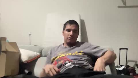 Snapshot of maxfreaky407284 chatting on 04/17/26, 08:17 perezcouple online show from 04/17/26, 08:17