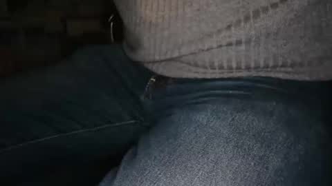 Snapshot of maxhot2556 chatting on 12/23/25, 07:17 maxhot2556 online show from 12/23/25, 07:17