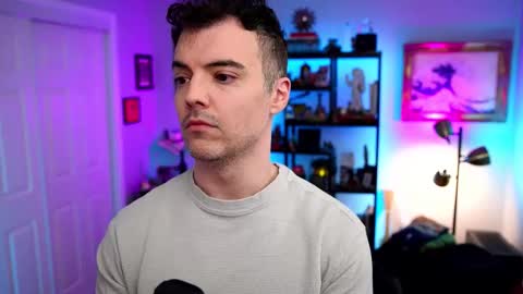 Snapshot of maxhughes chatting on 02/19/26, 03:35 Max Hughes online show from 02/19/26, 03:35