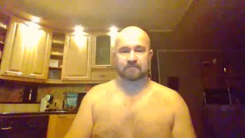 maxhunter online show from 09/28/25, 05:51