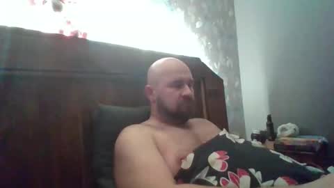 maxhunter online show from 11/18/25, 06:34