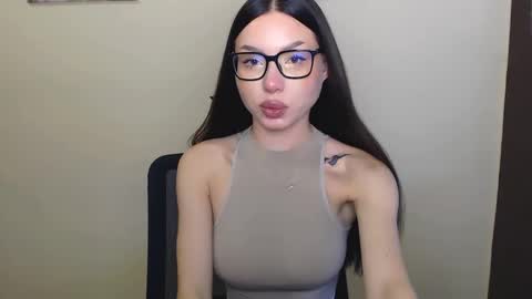 Snapshot of maxi_sweetheart chatting on 01/11/25, 11:23 Joanna online show from 01/11/25, 11:23