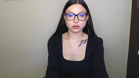 Snapshot of maxi_sweetheart chatting on 03/05/25, 08:21 Joanna online show from 03/05/25, 08:21