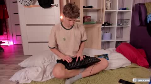 maxim burn online show from 02/26/26, 09:25