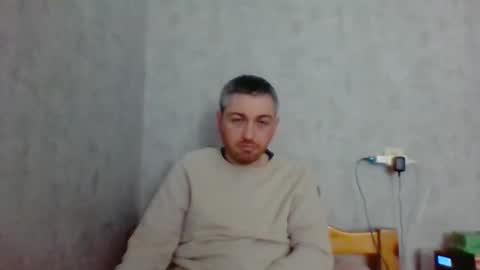 Snapshot of maximefrxx chatting on 02/14/25, 11:53 Maxime online show from 02/14/25, 11:53