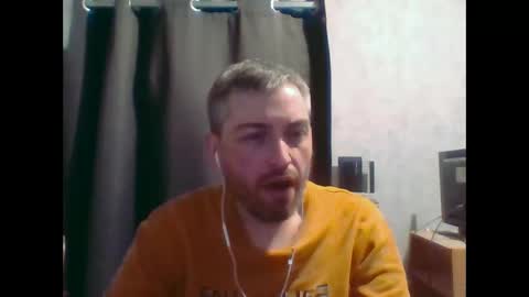 Snapshot of maximefrxx chatting on 05/16/26, 09:13 Maxime online show from 05/16/26, 09:13
