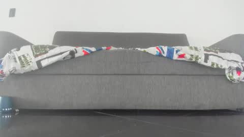 Snapshot of maximo__77 chatting on 12/01/25, 06:35 maximo__77 online show from 12/01/25, 06:35