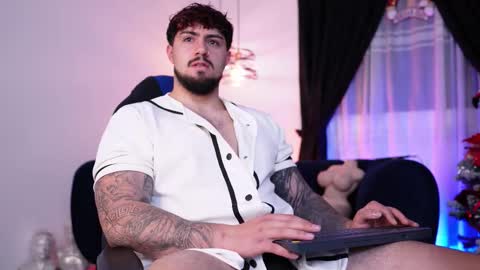 Snapshot of maximo_rodriguez chatting on 01/14/26, 05:13 Maximo online show from 01/14/26, 05:13