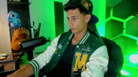 Snapshot of maximo_romano chatting on 07/29/26, 07:23 Maximo online show from 07/29/26, 07:23
