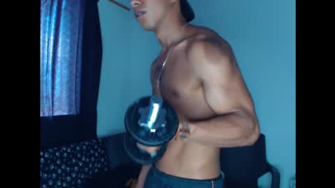Snapshot of maximo_vega_new chatting on 12/11/24, 03:15 Maximo Aron Vega online show from 12/11/24, 03:15