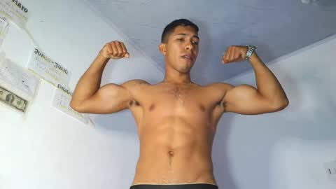 Maximo Aron Vega online show from 02/14/26, 09:44